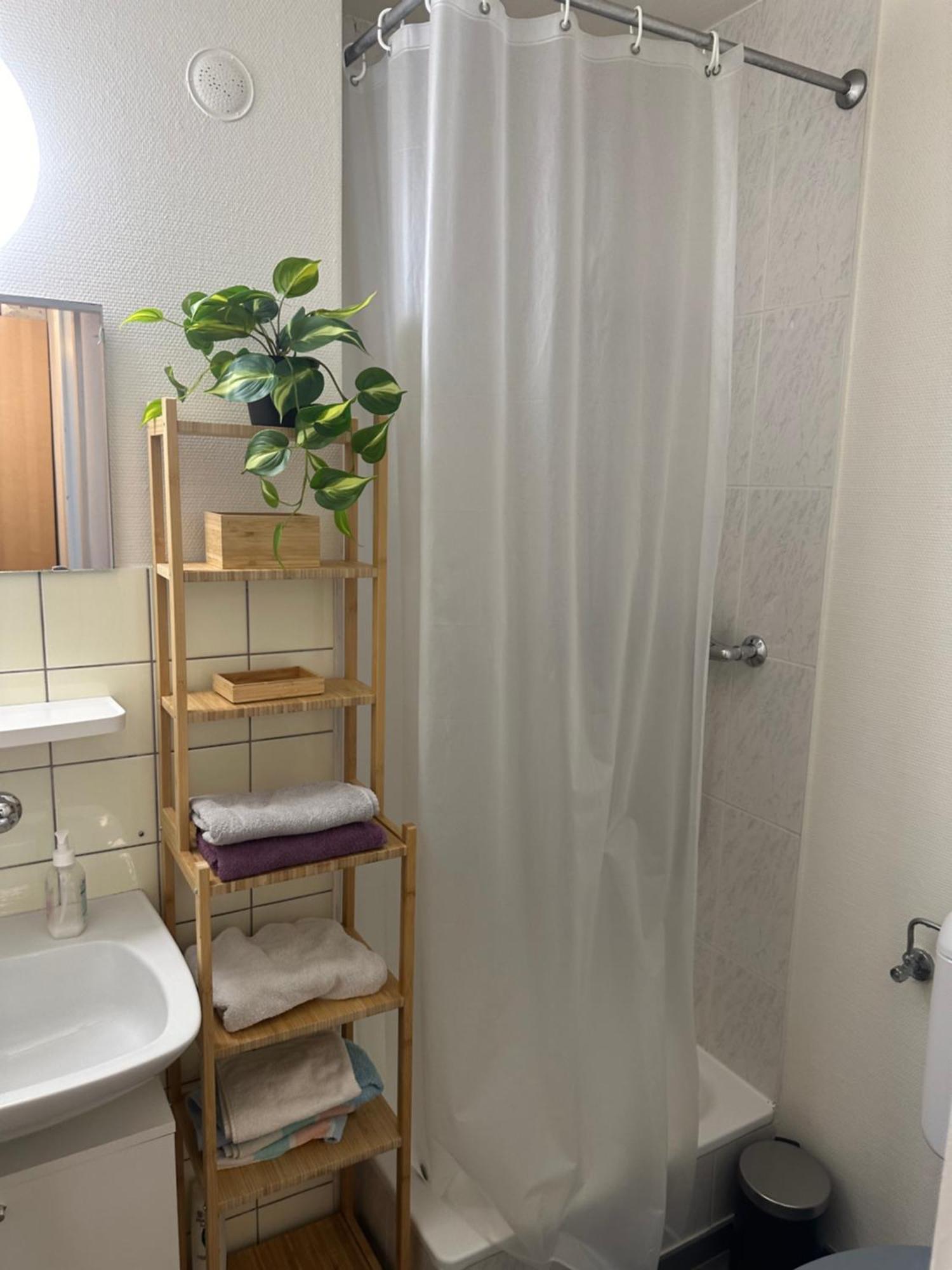 Appt Port Lac 로잔 외부 사진